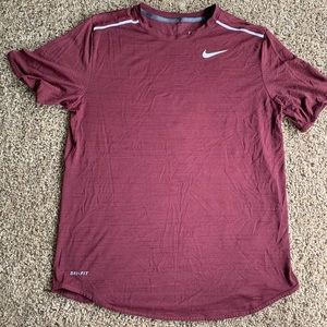 MENS Nike T-shirt dry fit